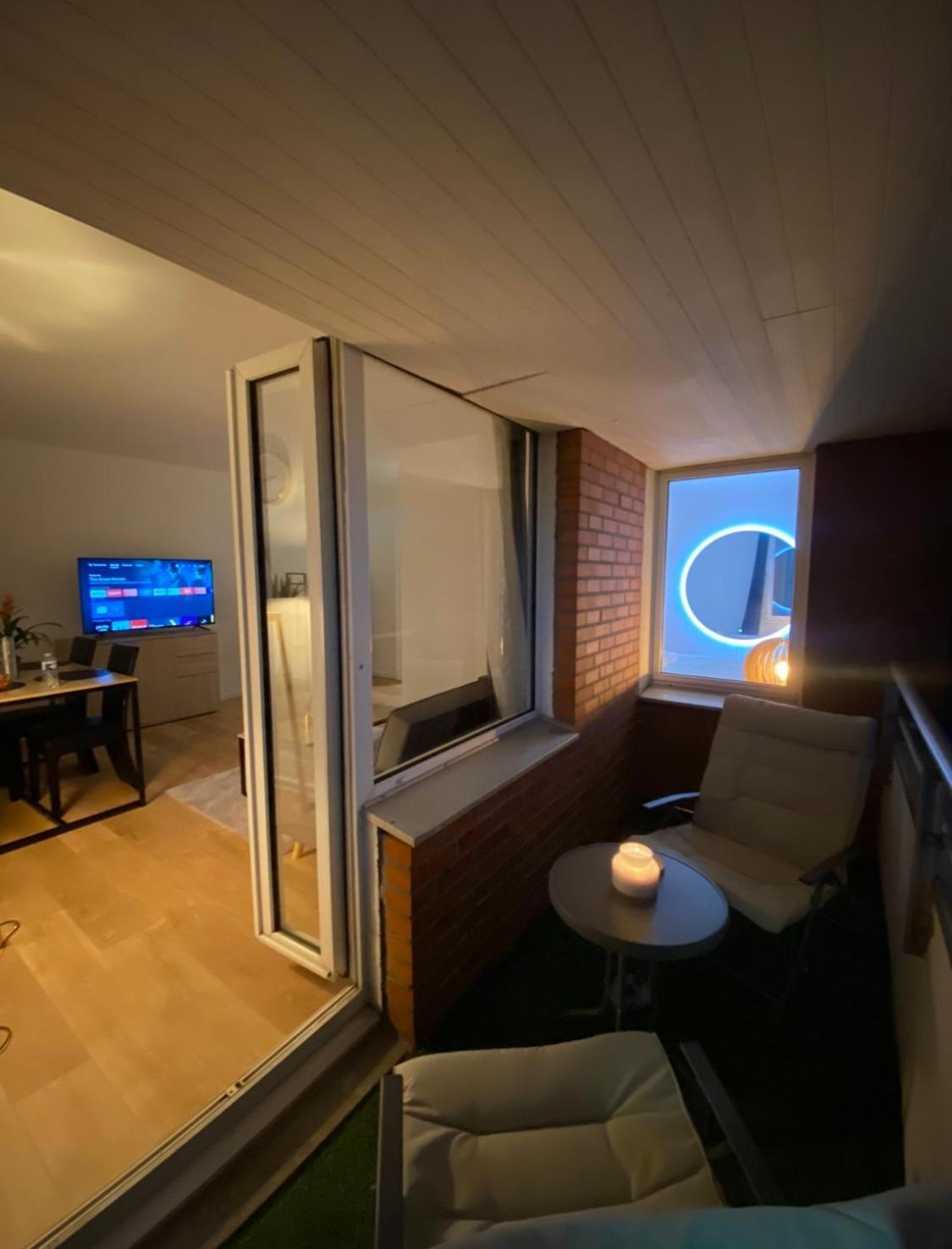 Appartement 59M2 Professionnel Ou Familial Saint Quentin En Yvelines Montigny-le-Bretonneux Eksteriør bilde
